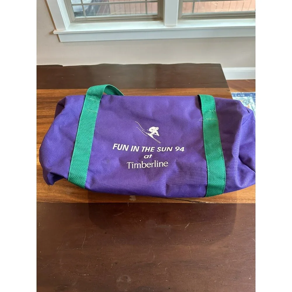 Vintage Y2K 94 Timberline Oregon Ski Duffel Bag Purple